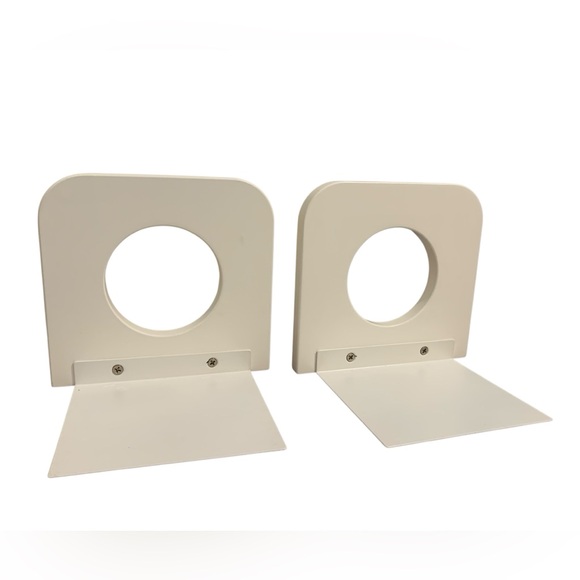 White Bookends with Decorative Circular Cutout - Picture 7 of 9
